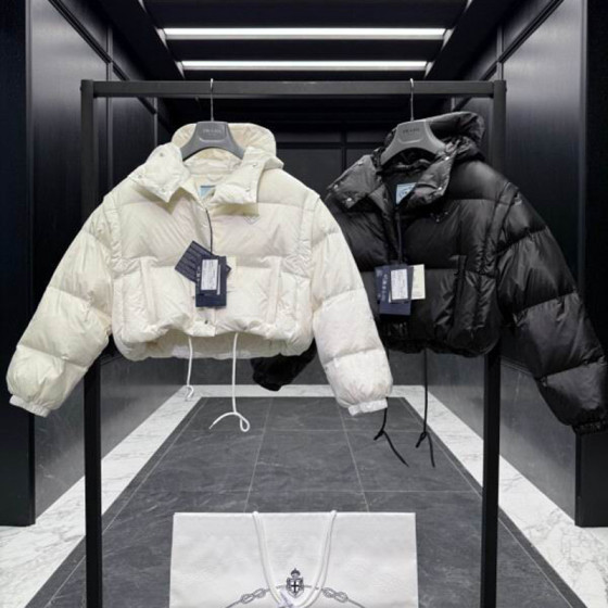 Prada S-L 26yr195